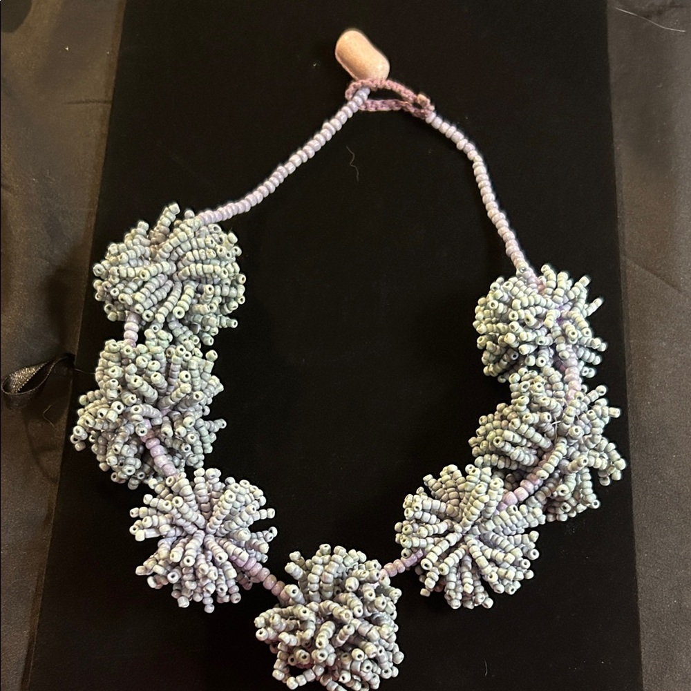 Statement Elegant Beaded Necklace! - image 7